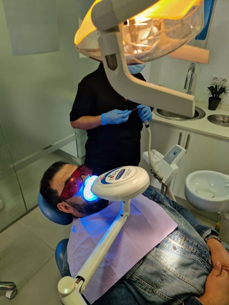 Clínica dental en Conil